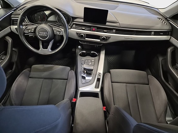Audi A4 14 of 15
