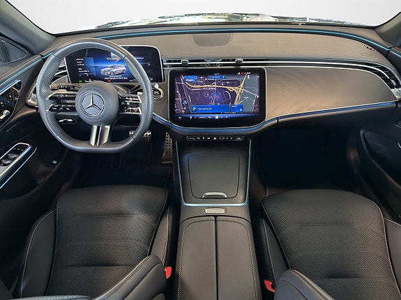 Mercedes-Benz E300 de 12 of 20
