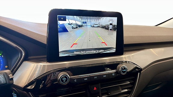 Ford Kuga 12 of 12