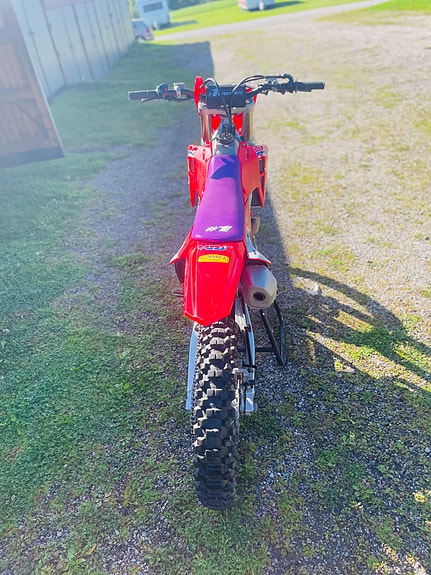 Honda Crf 450 3 of 4