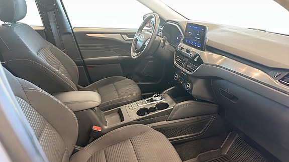 Ford Kuga 3 of 12