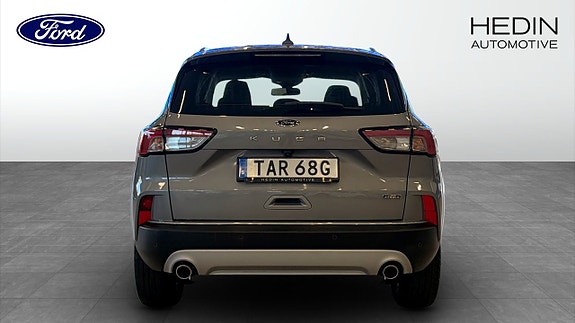 Ford Kuga 7 of 12