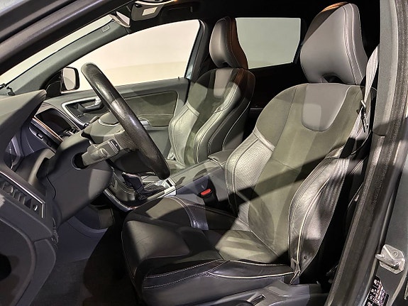 Volvo XC60 6 of 14