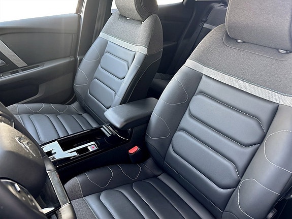 Citroen C4 X 5 of 17