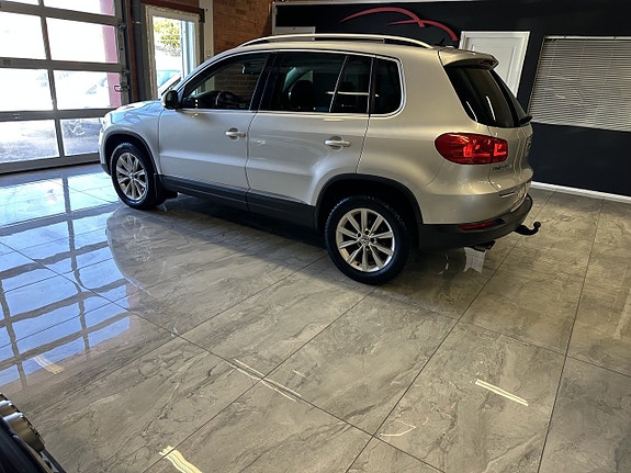 Volkswagen Tiguan 4 of 20