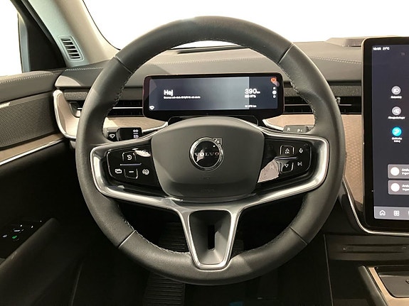 Volvo EX90 11 of 14