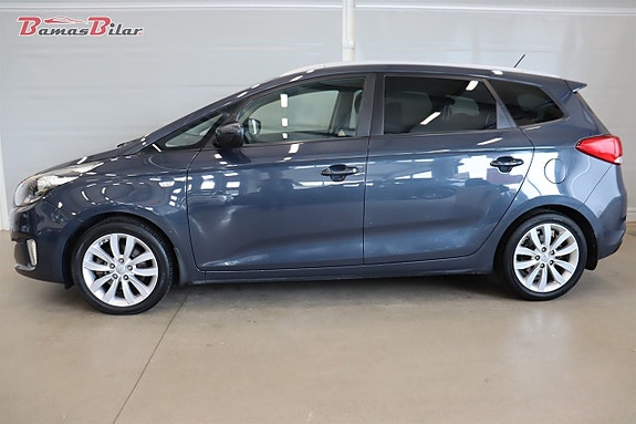 Kia Carens 2 of 23