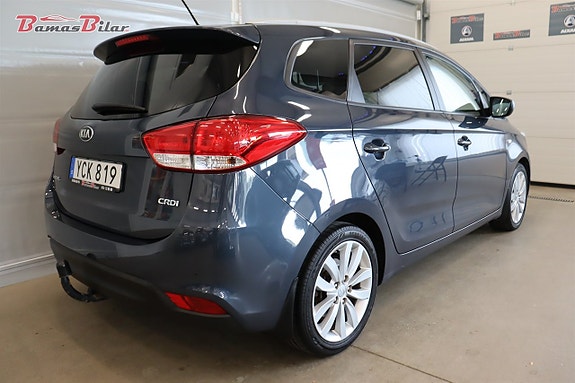 Kia Carens 5 of 23