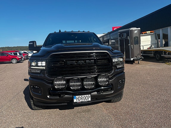 RAM 2500 3 of 10