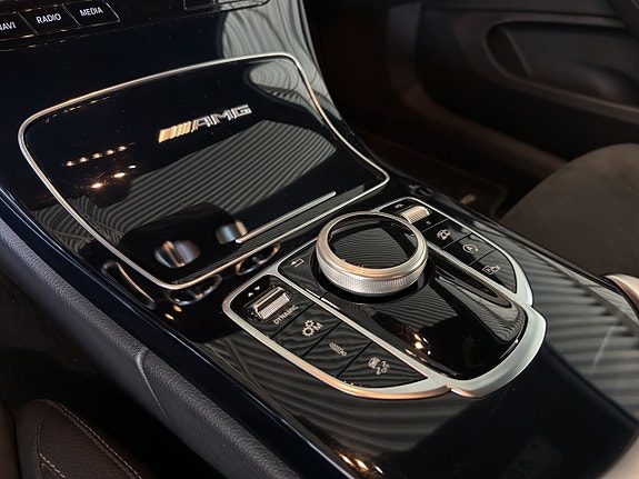 Mercedes-Benz C63 17 of 24