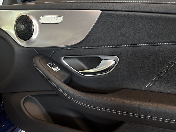 Mercedes-Benz C63 16 of 24
