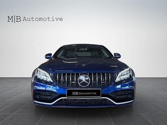Mercedes-Benz C63 2 of 24