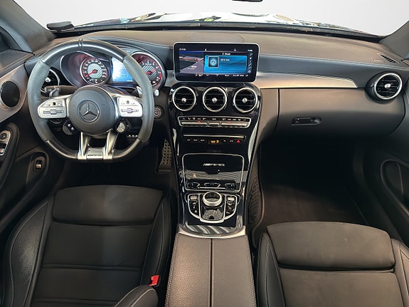 Mercedes-Benz C63 11 of 24