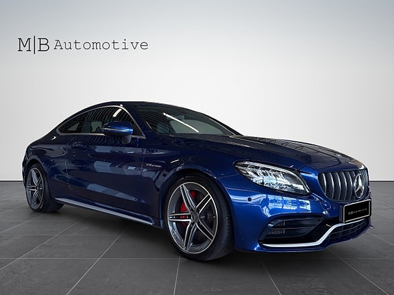 Mercedes-Benz C63 8 of 24