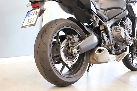 Honda CB650R - Växjö 4 of 6