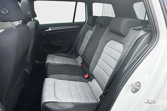 Volkswagen Golf I 11 of 30