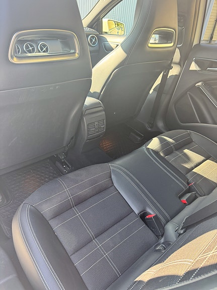 Mercedes-Benz A180 5 of 5