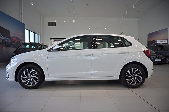 Volkswagen Polo 7 of 24