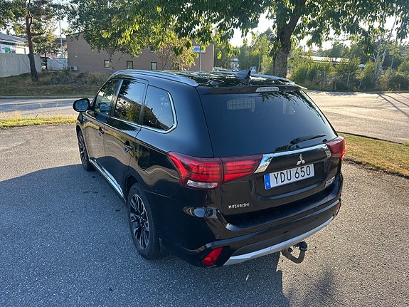 Mitsubishi Outlander 7 of 13