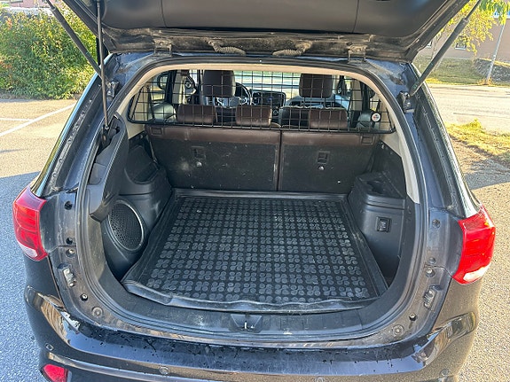 Mitsubishi Outlander 9 of 13