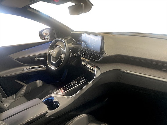 Peugeot 5008 11 of 15