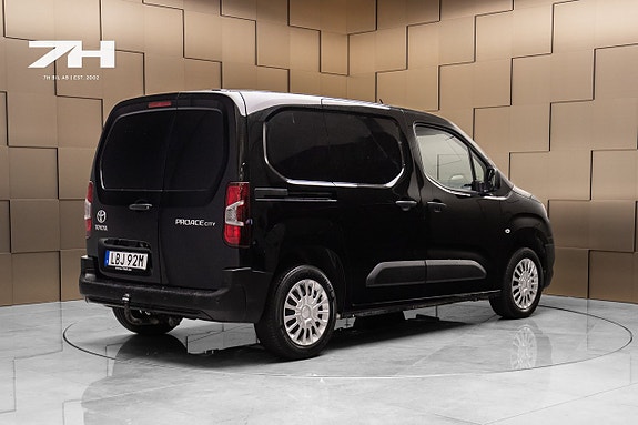 Toyota Proace City 6 of 17