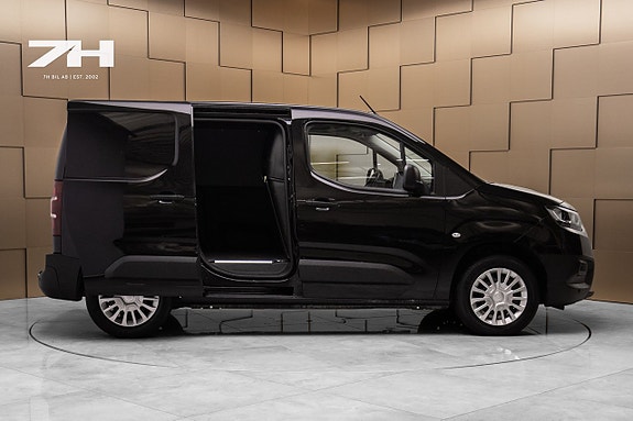 Toyota Proace City 7 of 17