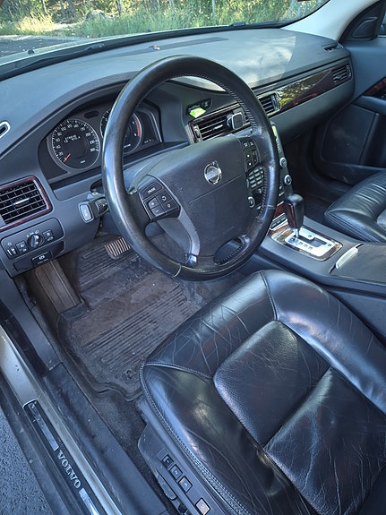 Volvo XC70 6 of 7