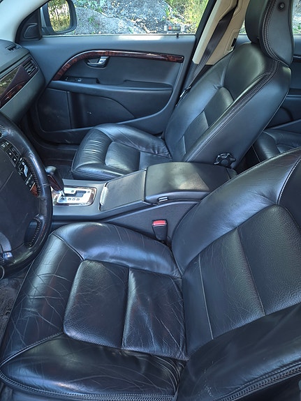 Volvo XC70 5 of 7