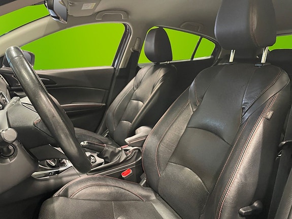 Mazda 3 9 of 21