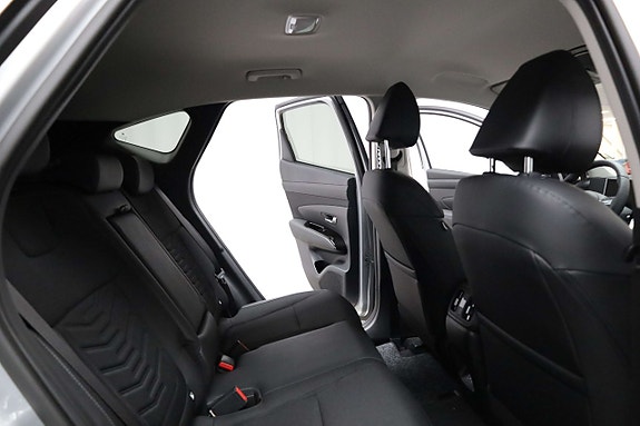 Hyundai Tucson 21 of 26