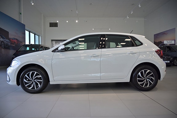 Volkswagen Polo 6 of 24