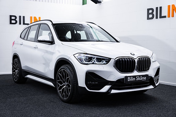 BMW X1 2 of 30