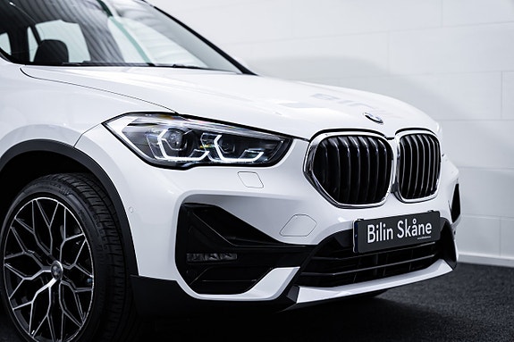 BMW X1 3 of 30