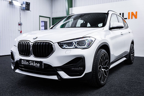BMW X1 8 of 30