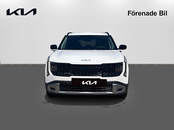 Kia Seltos 2 of 22