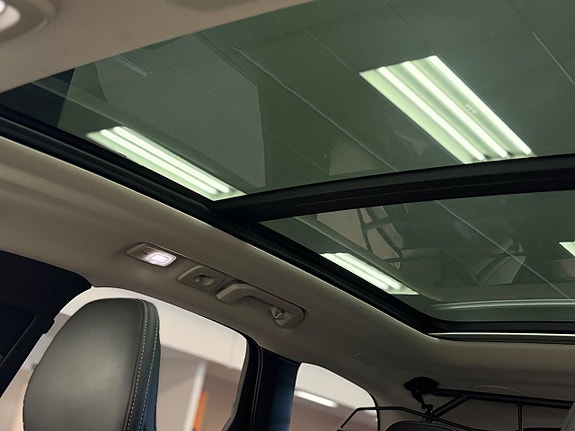 Volvo XC60 22 of 26
