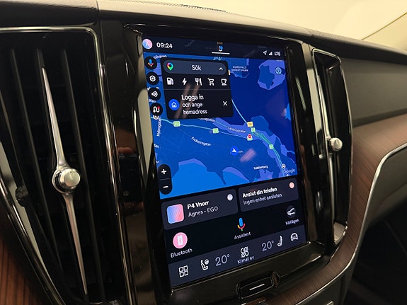 Volvo XC60 12 of 26