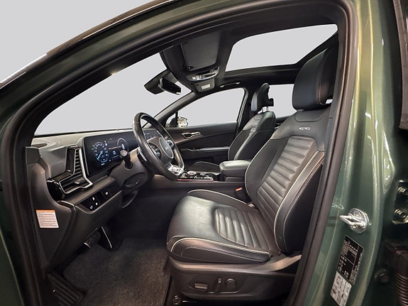 Kia Sportage 8 of 23