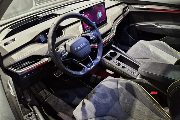 Skoda Enyaq RS 11 of 24