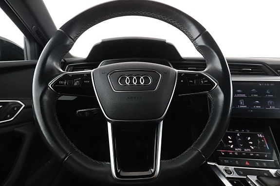 Audi Q8 19 of 30