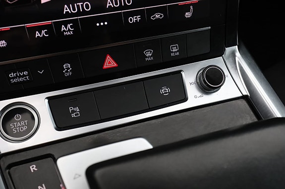Audi Q8 27 of 30