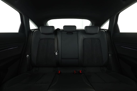 Audi Q8 16 of 30