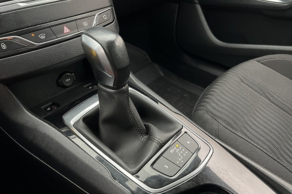 Peugeot 308 17 of 21