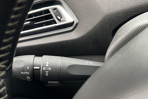 Peugeot 308 20 of 21