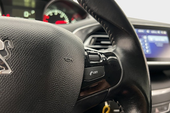 Peugeot 308 12 of 21