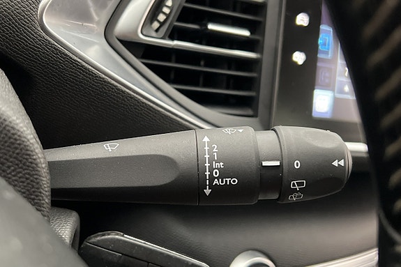 Peugeot 308 19 of 21