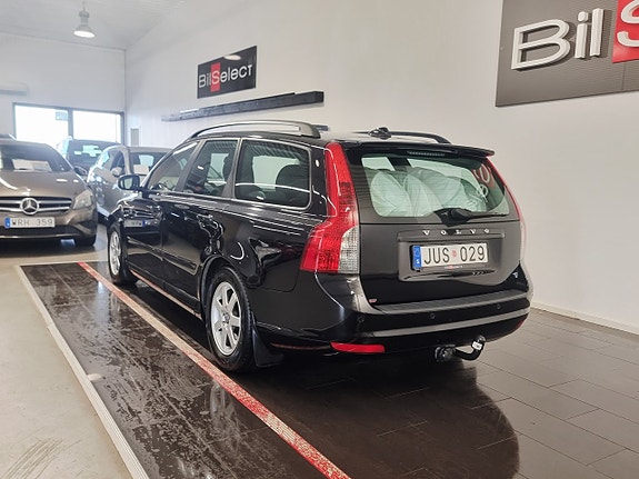 Volvo V50 12 of 25