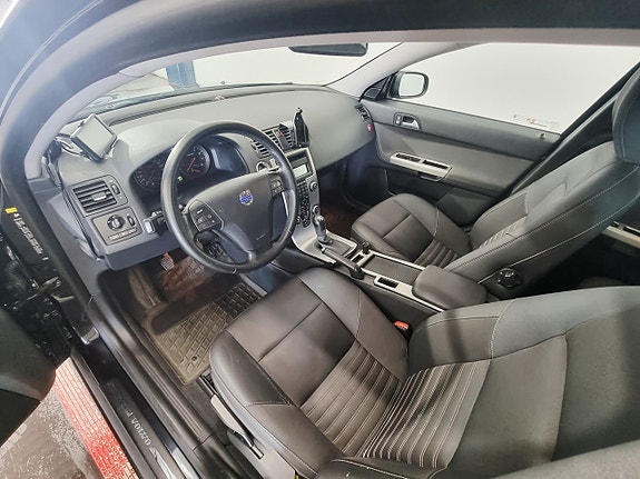 Volvo V50 6 of 25