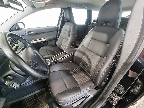 Volvo V50 7 of 25